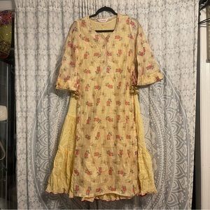 Indian Pakistani Womens Biba Kurta Tunic Beige with flowers and slip size 32